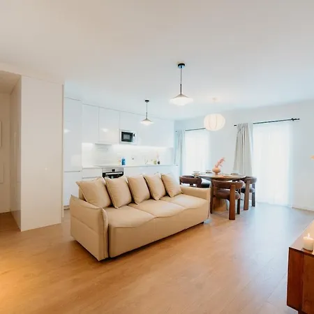 Apartment Anjos 3ºr Lisbon
